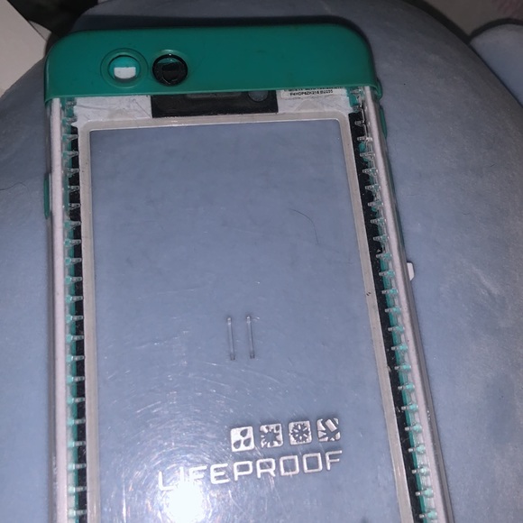 lifeproof case - Picture 6 of 6